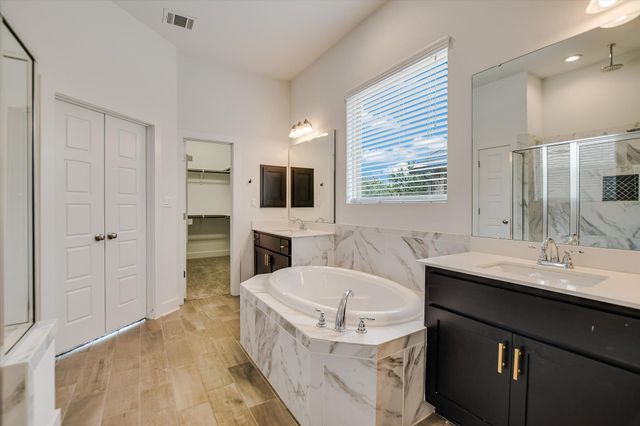 6720 Llano Stage TRL, Austin, TX 78738