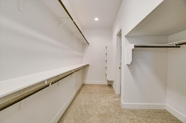 6720 Llano Stage TRL, Austin, TX 78738