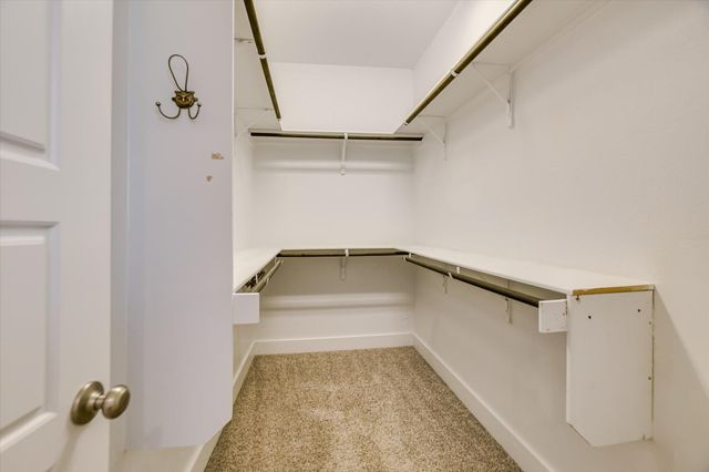 6720 Llano Stage TRL, Austin, TX 78738