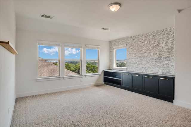 6720 Llano Stage TRL, Austin, TX 78738