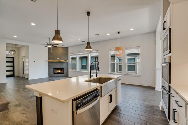 6720 Llano Stage TRL, Austin, TX 78738
