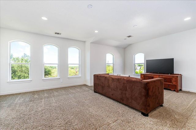23802 Oscar RD, Spicewood, TX 78669