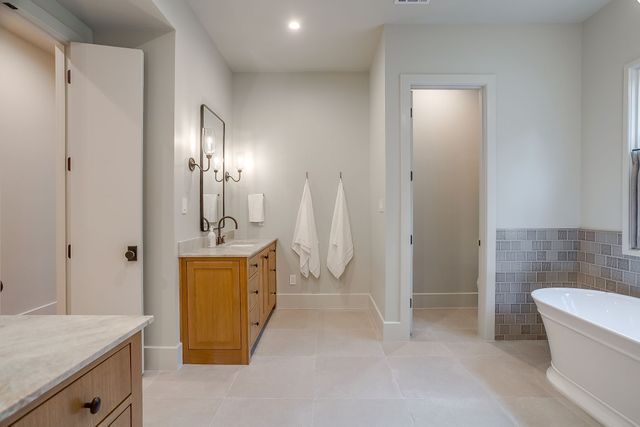 1030 Aledo River, Aledo, TX 76008