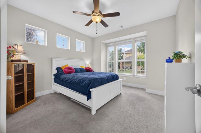 710 Arrow Point DR 18, Cedar Park, TX 78613