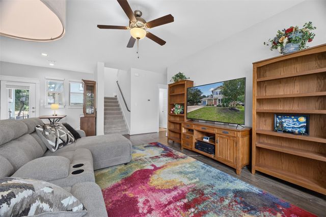 710 Arrow Point DR 18, Cedar Park, TX 78613