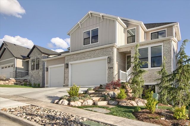 1390 E ORCHARD RIDGE LN, Kaysville, UT 84037
