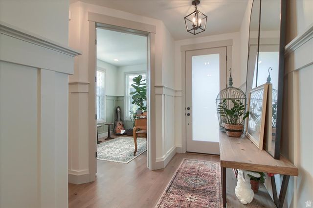 1390 E ORCHARD RIDGE LN, Kaysville, UT 84037