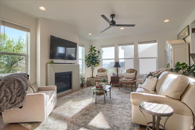 1390 E ORCHARD RIDGE LN, Kaysville, UT 84037