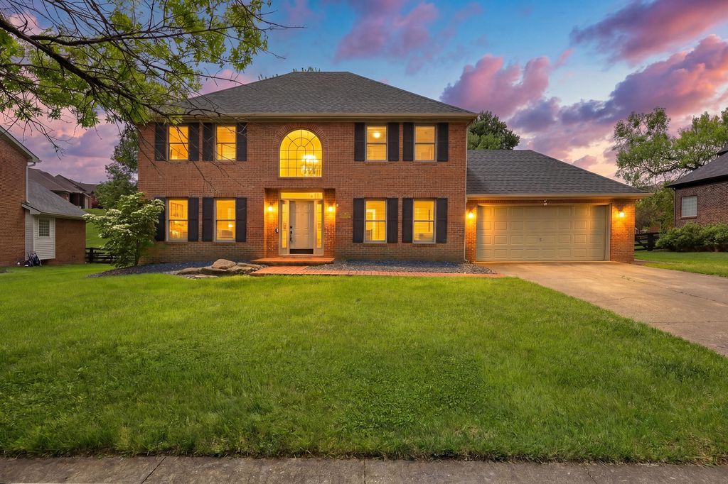 1112 Valley Run Drive, Richmond, KY 40475