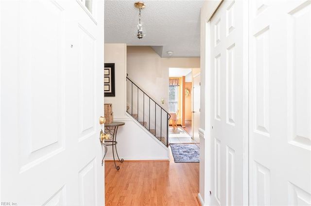 4112 Peridot Drive DR, Virginia Beach, VA 23456