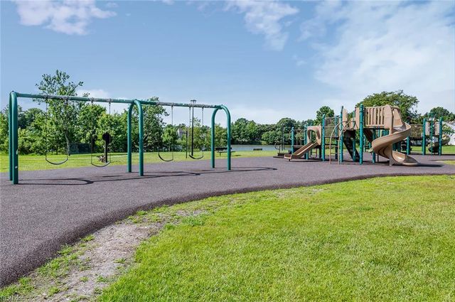 4112 Peridot Drive DR, Virginia Beach, VA 23456
