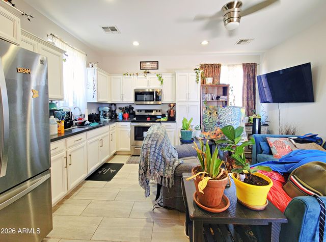 5076 E 18TH Avenue, Apache Junction, AZ 85119