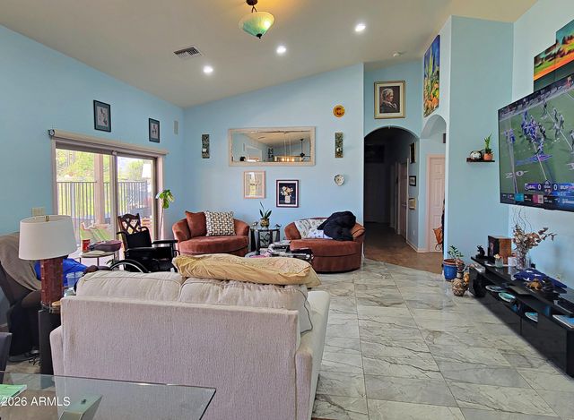 5076 E 18TH Avenue, Apache Junction, AZ 85119