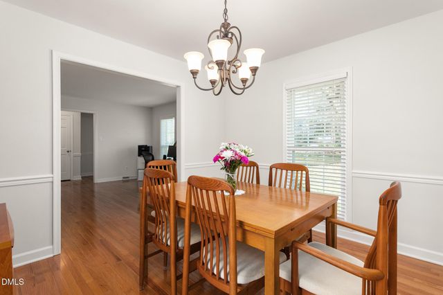 105 Oakview Drive, Elon, NC 27244