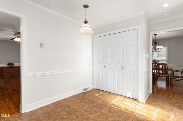 105 Oakview Drive, Elon, NC 27244