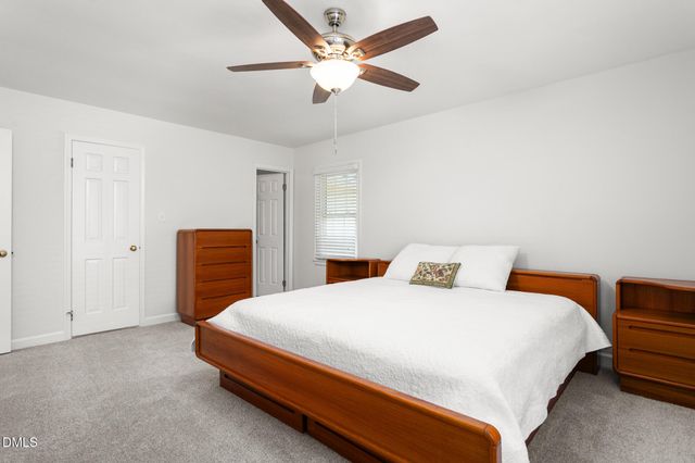 105 Oakview Drive, Elon, NC 27244