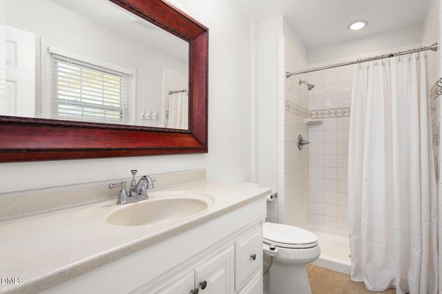 105 Oakview Drive, Elon, NC 27244