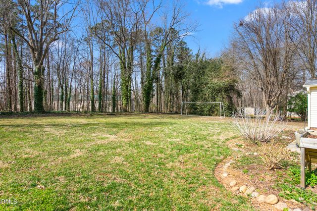 105 Oakview Drive, Elon, NC 27244