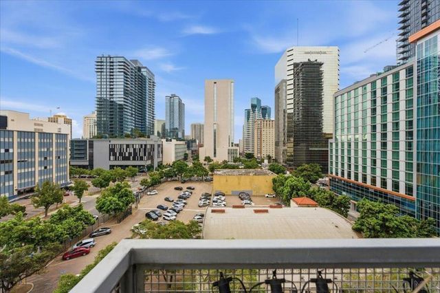 350 W Ash St 711, San Diego, CA 92101