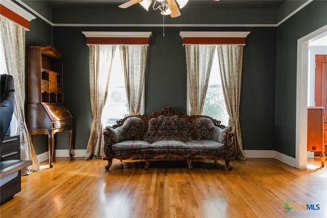 201 N Victoria Street, Victoria, TX 77901