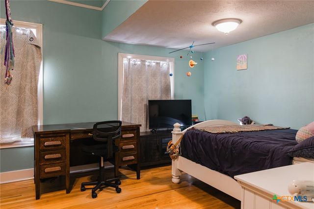 201 N Victoria Street, Victoria, TX 77901