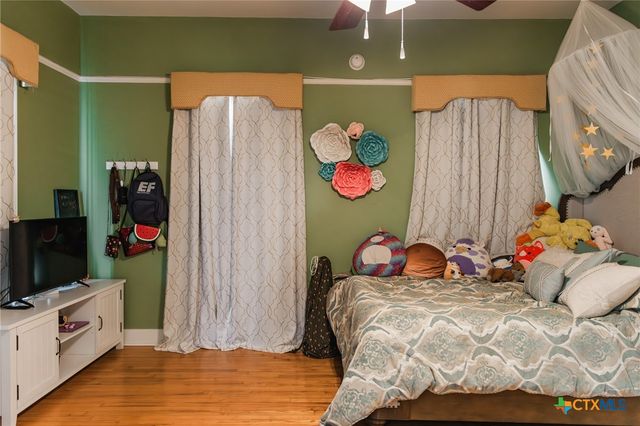 201 N Victoria Street, Victoria, TX 77901