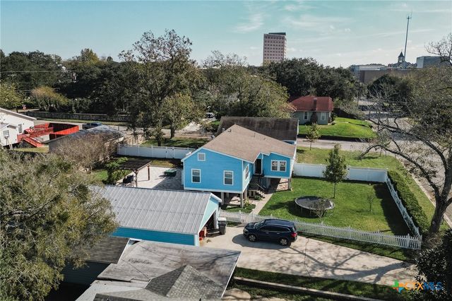 201 N Victoria Street, Victoria, TX 77901