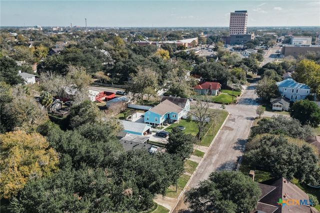 201 N Victoria Street, Victoria, TX 77901