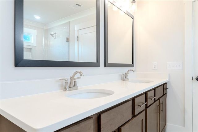 345 Weslyn Drive, Social Circle, GA 30025
