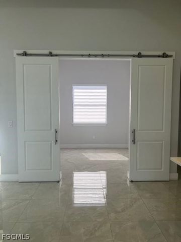 201 NW 3rd LN, Cape Coral, FL 33993