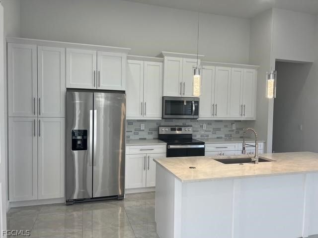 201 NW 3rd LN, Cape Coral, FL 33993