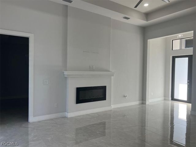 201 NW 3rd LN, Cape Coral, FL 33993