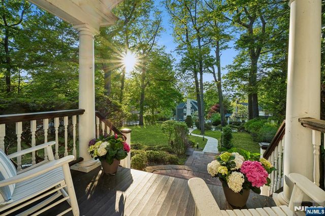 82 Arlington Avenue, Caldwell, NJ 07006