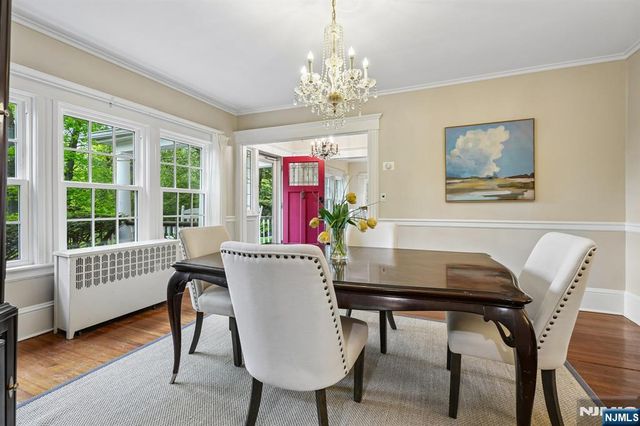 82 Arlington Avenue, Caldwell, NJ 07006