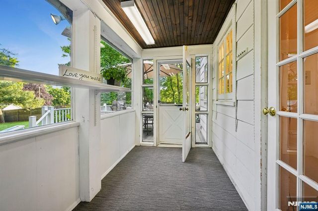 82 Arlington Avenue, Caldwell, NJ 07006