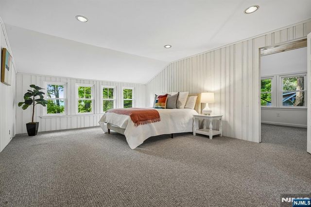 82 Arlington Avenue, Caldwell, NJ 07006