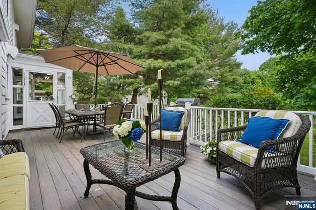 82 Arlington Avenue, Caldwell, NJ 07006