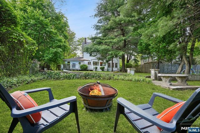 82 Arlington Avenue, Caldwell, NJ 07006