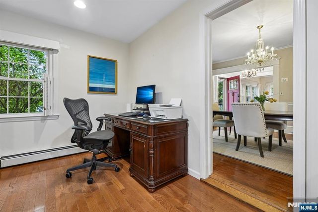 82 Arlington Avenue, Caldwell, NJ 07006