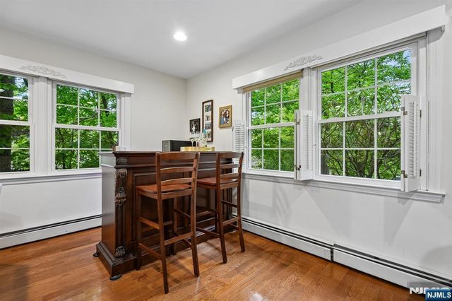 82 Arlington Avenue, Caldwell, NJ 07006