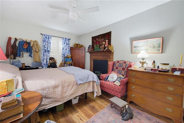 1352 Old Coach Road SW, Marietta, GA 30008