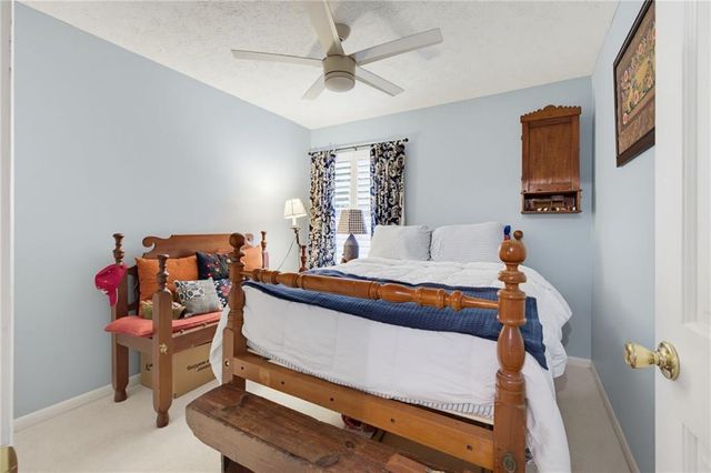 1352 Old Coach Road SW, Marietta, GA 30008