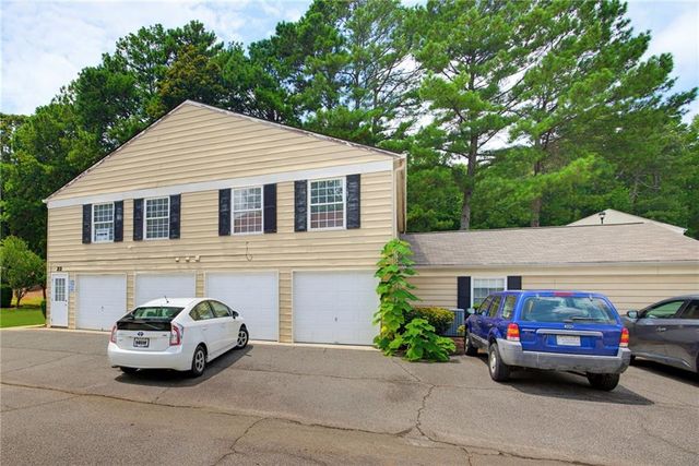 1352 Old Coach Road SW, Marietta, GA 30008