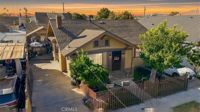 608 W 52nd, Los Angeles, CA 90037