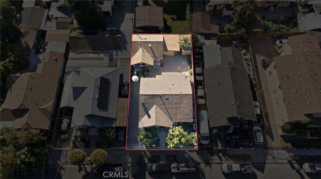 608 W 52nd, Los Angeles, CA 90037