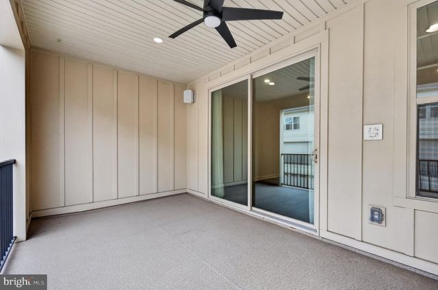 3722 MCLEAN AVE, Fairfax, VA 22030