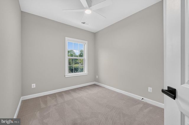 3722 MCLEAN AVE, Fairfax, VA 22030