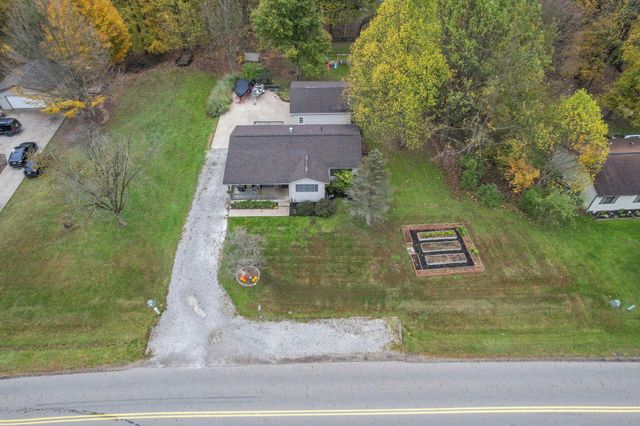 2204 Apple Valley Drive, Howard, OH 43028