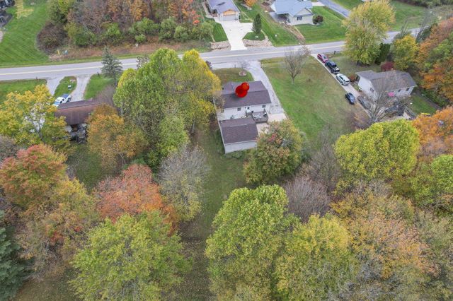 2204 Apple Valley Drive, Howard, OH 43028