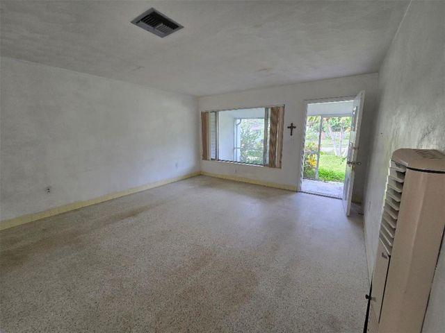 2702 Hayes Street, Hollywood, FL 33020